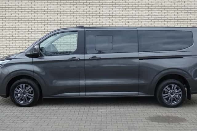 Ford Tourneo Custom (2025) thumbnail 6