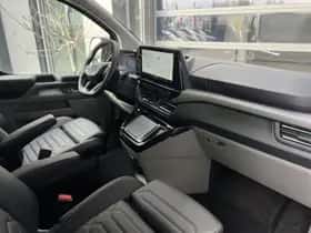 Ford Tourneo Custom (2025) thumbnail 14