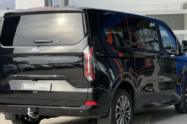 Ford Tourneo Custom (2025) thumbnail 5