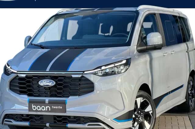 Ford Tourneo Custom (2025) thumbnail 1