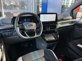 Ford Tourneo Custom (2025) thumbnail 15
