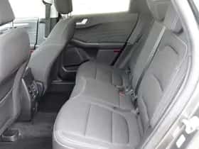 Ford Kuga (2021) thumbnail 18