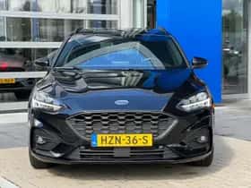 Ford Focus (2021) thumbnail 3