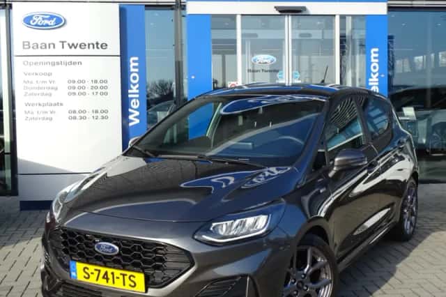 Ford Fiesta (2023) thumbnail 2