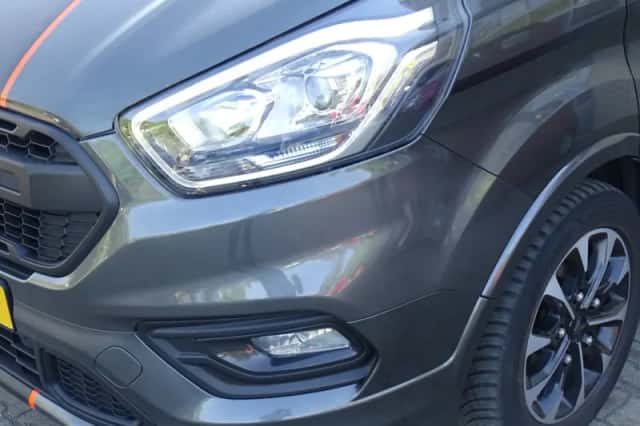 Ford Transit Custom (2019) thumbnail 3
