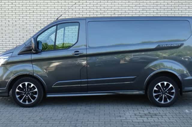 Ford Transit Custom (2019) thumbnail 4