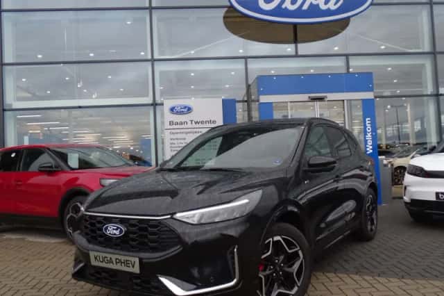 Ford Kuga (2024) thumbnail 2