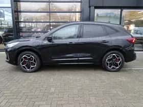 Ford Kuga (2024) thumbnail 4