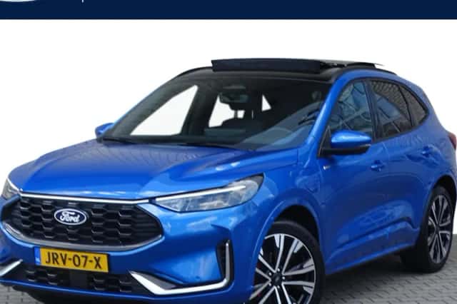 Ford Kuga (2024) thumbnail 1
