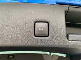 Ford Kuga (2024) thumbnail 21