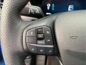 Ford Kuga (2024) thumbnail 23