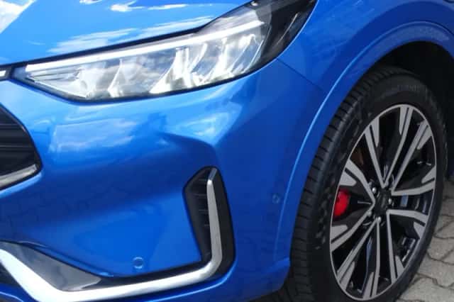 Ford Kuga (2024) thumbnail 4