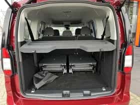 Ford Tourneo Connect (2025) thumbnail 13