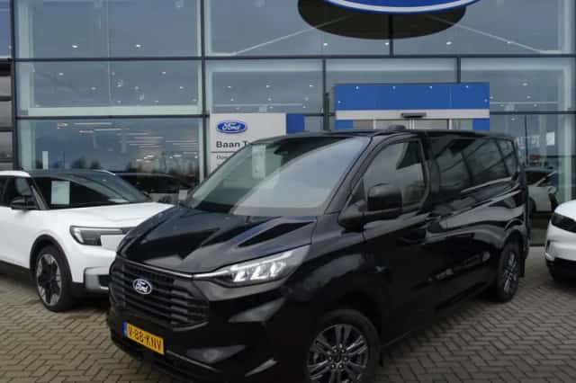 Ford Transit Custom (2024) thumbnail 2