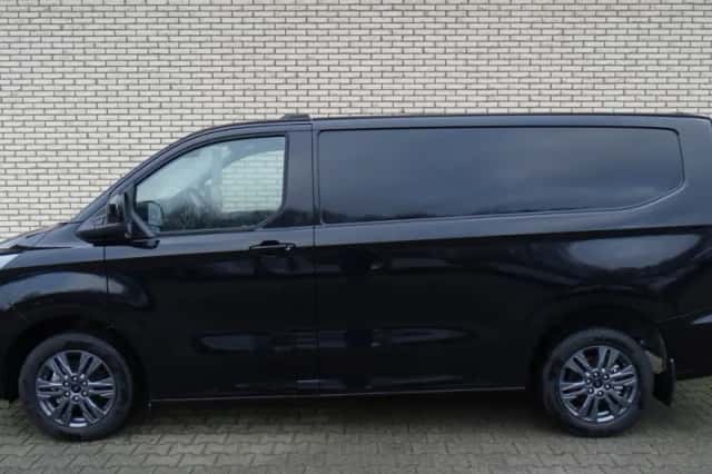 Ford Transit Custom (2024) thumbnail 4