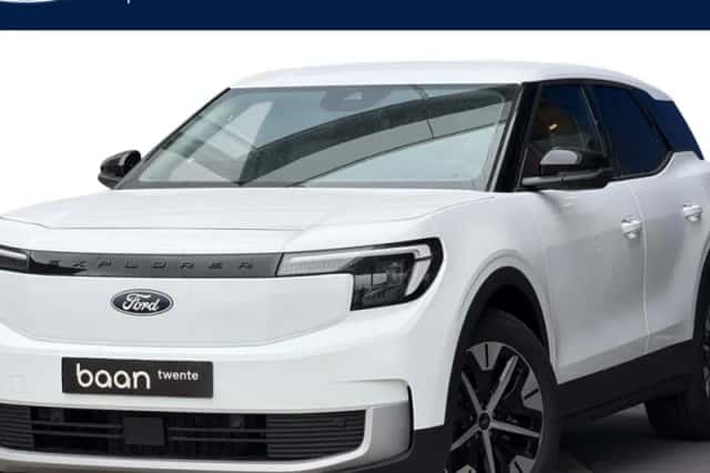 Ford Explorer (2026) thumbnail 1