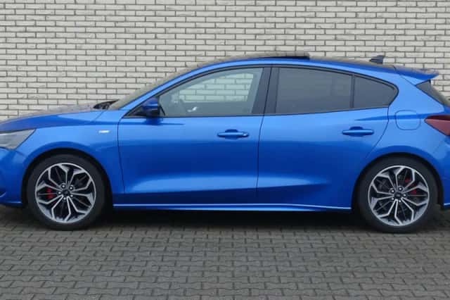 Ford Focus (2023) thumbnail 5