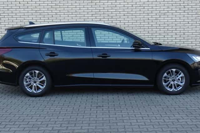Ford Focus (2024) thumbnail 6