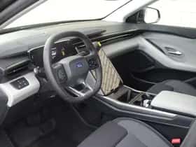 Ford Explorer (2026) thumbnail 8