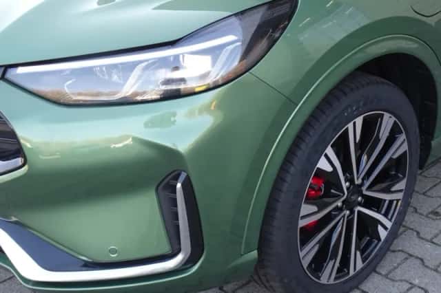 Ford Kuga (2026) thumbnail 4