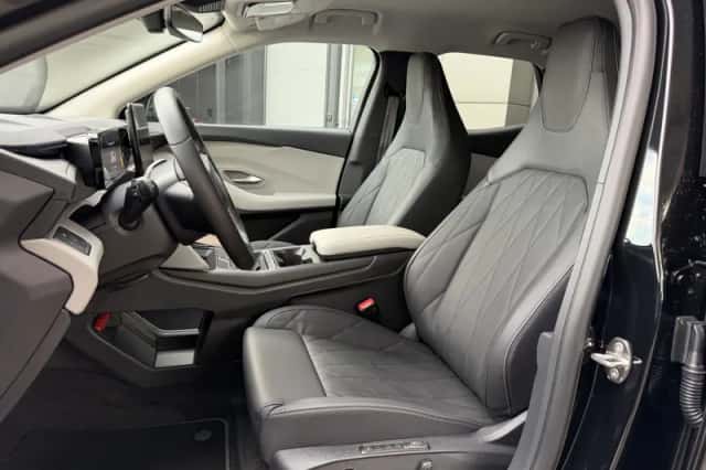 Ford Explorer (2026) thumbnail 13