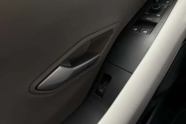 Ford Explorer (2026) thumbnail 19