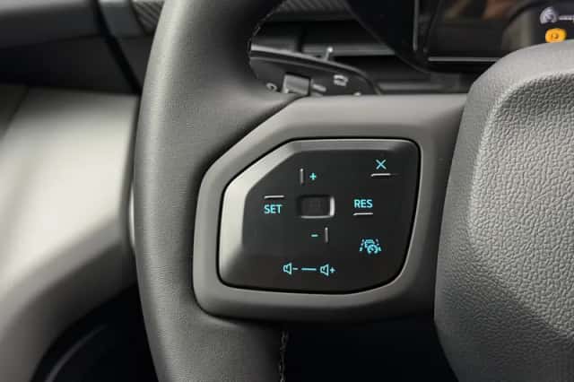 Ford Explorer (2026) thumbnail 21