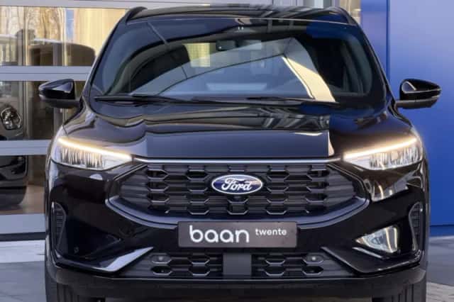 Ford Kuga (2026) thumbnail 3
