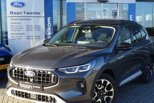 Ford Kuga (2026) thumbnail 2