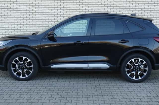 Ford Kuga (2026) thumbnail 4