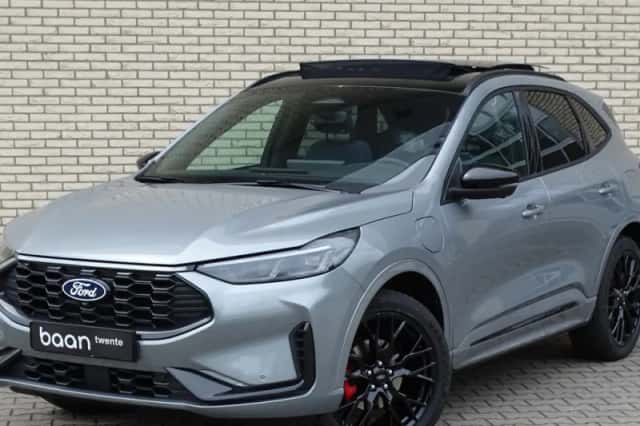 Ford Kuga (2026) thumbnail 1