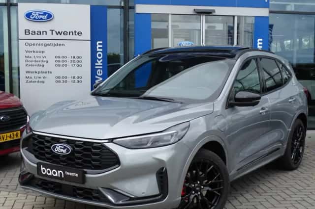 Ford Kuga (2026) thumbnail 2