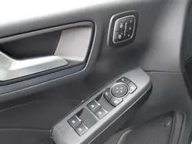 Ford Kuga (2026) thumbnail 23