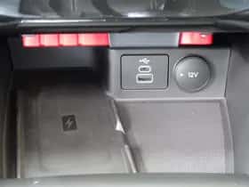 Ford Kuga (2026) thumbnail 10