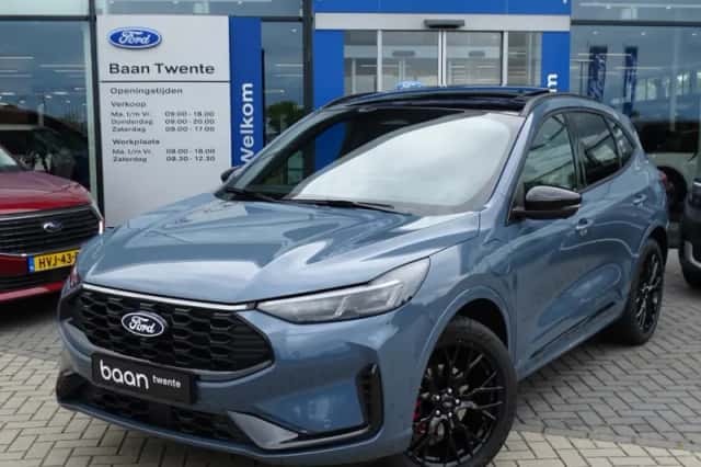 Ford Kuga (2026) thumbnail 2