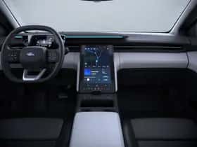 Ford Explorer (2026) thumbnail 3