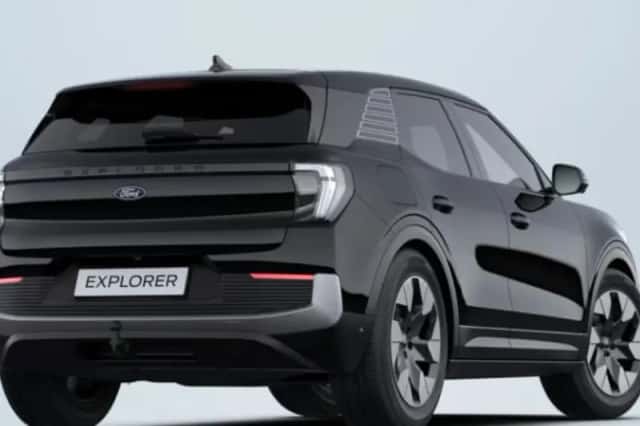 Ford Explorer (2026) thumbnail 2