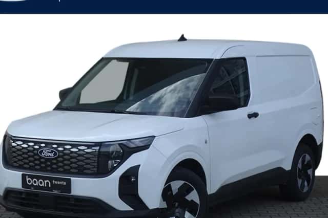Ford E-Transit Courier (2026) thumbnail 1