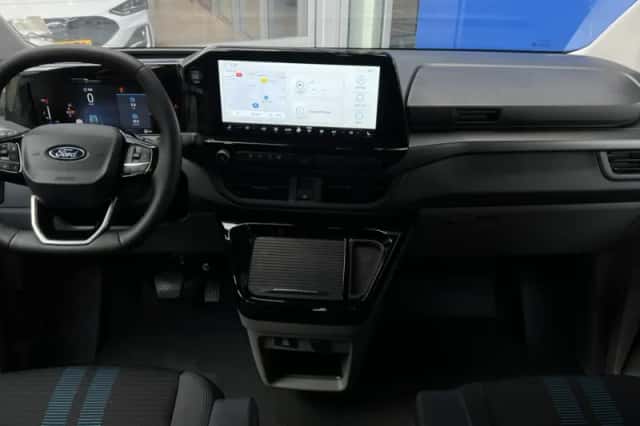 Ford Transit Custom (2026) thumbnail 2