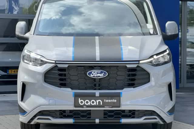 Ford Transit Custom (2026) thumbnail 3
