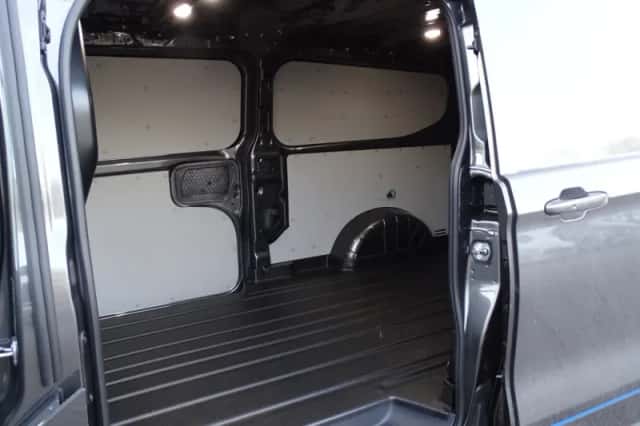Ford Transit Custom (2026) thumbnail 5