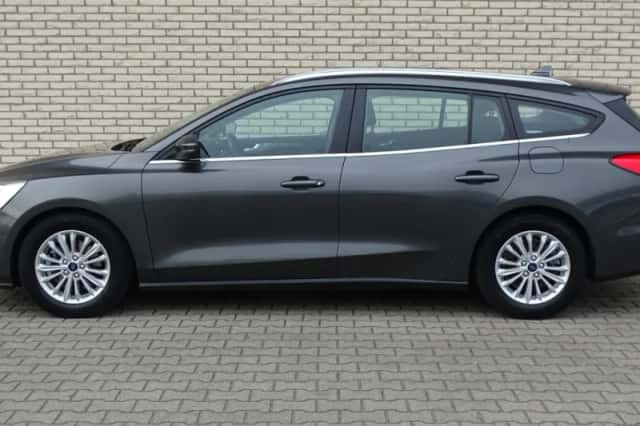 Ford Focus (2019) thumbnail 5