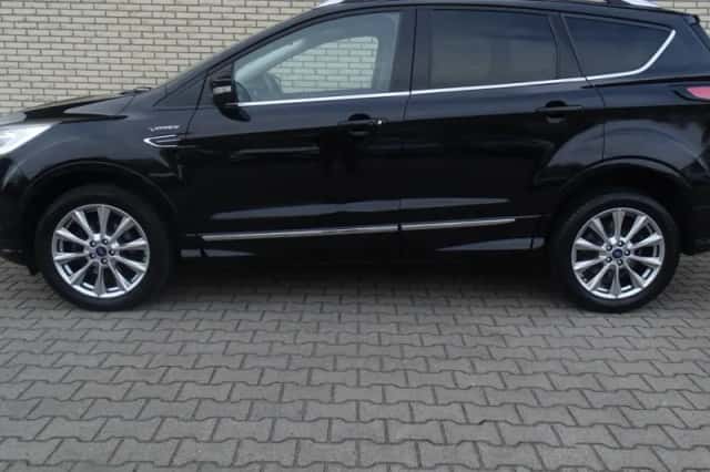 Ford Kuga (2019) thumbnail 5