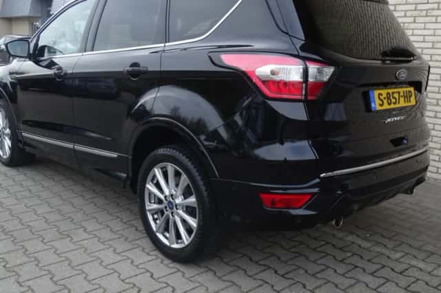Ford Kuga (2019) thumbnail 6