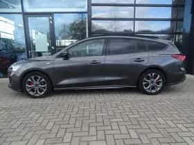 Ford Focus (2023) thumbnail 4