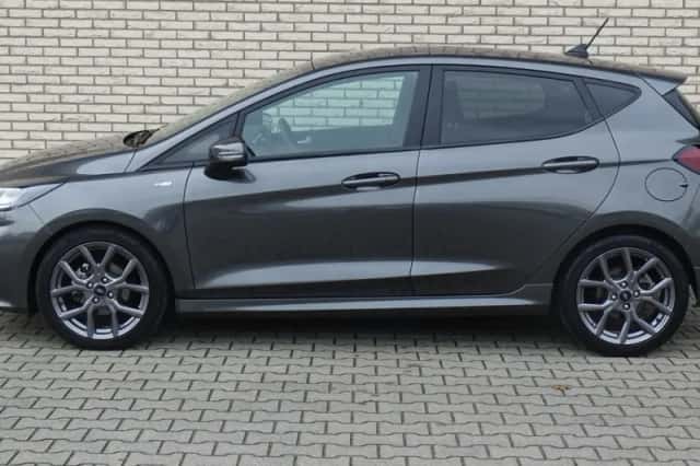 Ford Fiesta (2023) thumbnail 5