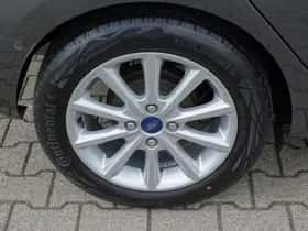 Ford Fiesta (2021) thumbnail 8