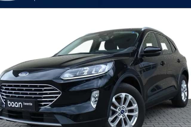 Ford Kuga (2022) thumbnail 1