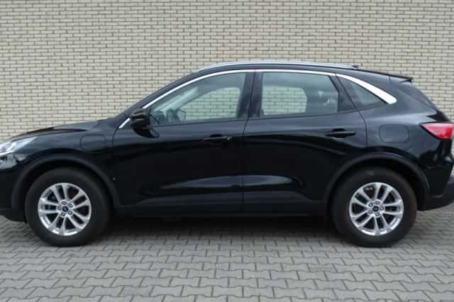 Ford Kuga (2022) thumbnail 5