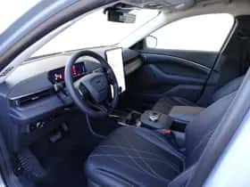 Ford Mustang Mach-E (2026) thumbnail 9